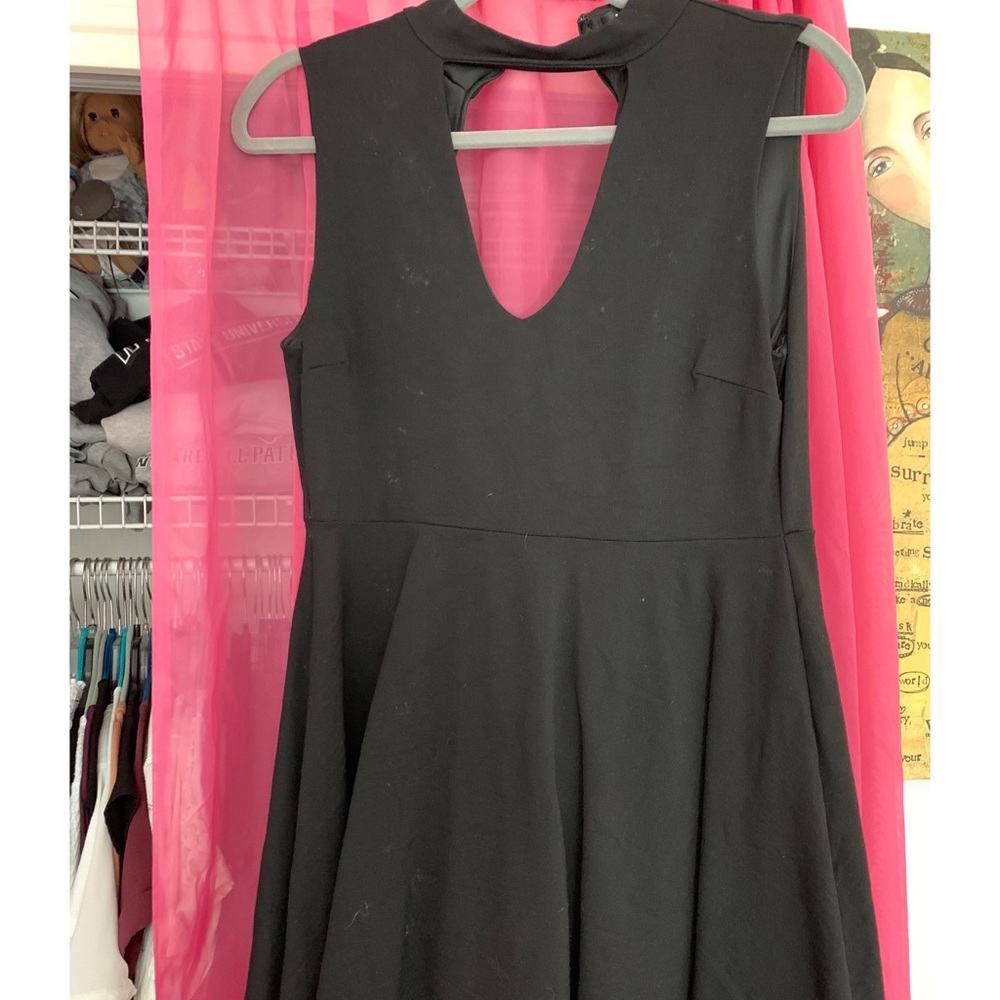 Black dress